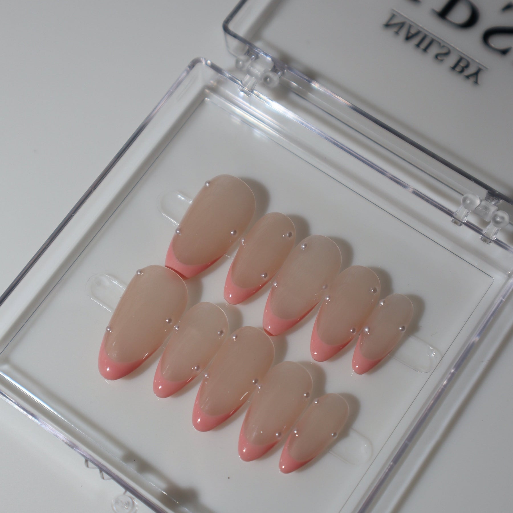 Ballet Pearl | Handgefertigte Press-Ons