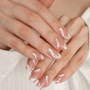Rouge-Eleganz | Handgefertigte Press-Ons